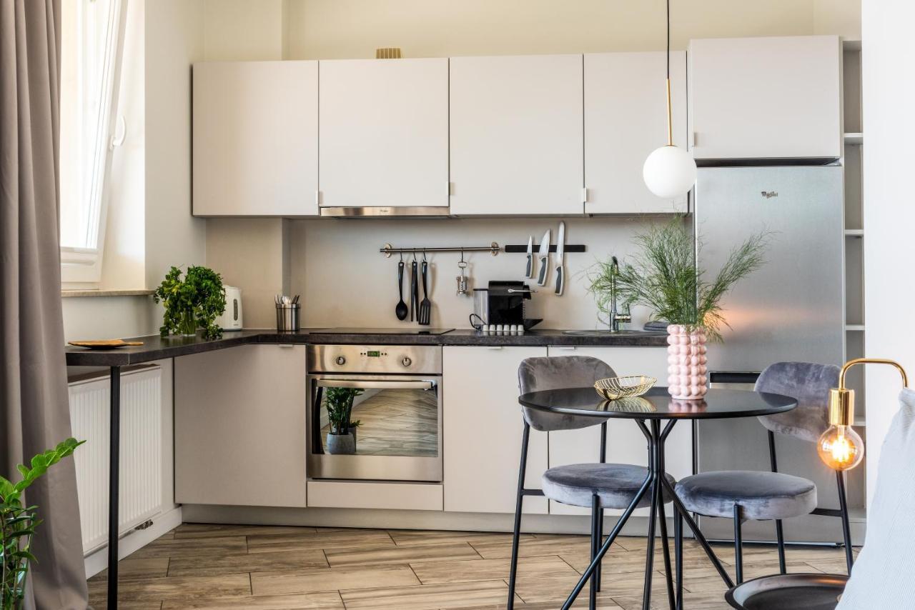 Apartamenty-Wroc Old Town Residence ヴロツワフ エクステリア 写真